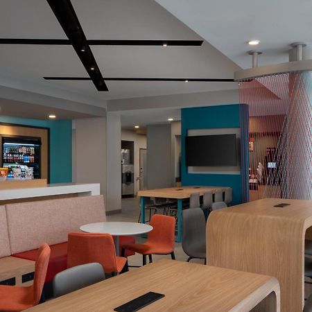 Avid Hotel Oak Creek By Ihg Exterior photo